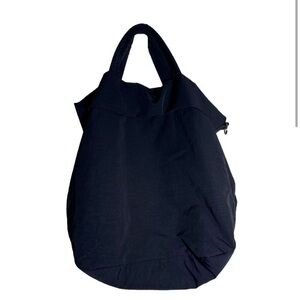 Lululemon On My Level Tote 19 L